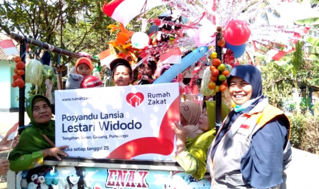 Desa Berdaya Rumah Zakat merayakan HUT RI ke-74.  Jika di Desber Kedungumpul ada Expo, di Desa Berdaya Keyongan, Kecamatan Nogosari, Kabupaten Boyolali ada Festival Kemerdekaan. Di acara tersebut disampaikan edukasi tentang pola makan sehat dan dibuka stand cek kesehatan gratis bagi para Lansia yang meliputi, cek tensi, kolesterol juga gula darah. Suwardi, selaku Kepada Desa Keyongan mengucapkan banyak terima kasih kepada Rumah Zakat yang telah banyak berperan untuk menjaga kesehatan para Lansia.