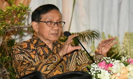 Dewan Kehormatan DPP Partai Golkar menyatakan dukungannya kepada Ketua Umum DPP Partai Golkar Airlangga Hartarto terkait sikap dan keputusan politik di Pilpres 2024. Sikap ini diambil setelah Dewan Kehormatan Partai Golkar menggelar rapat internal pada Rabu (2/8/2023).