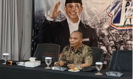 Dewan Pertimbangan Timnas AMIN Awalil Rizky dalam Diskusi Publik Ke-8 bertajuk 