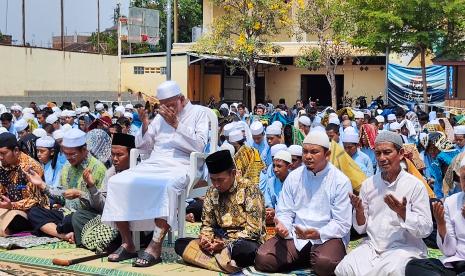 Ilustrasi kegiatan santri di pesantren.