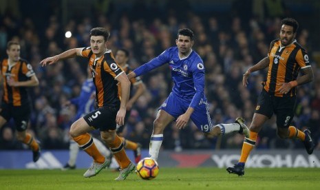 Diego Costa saat Chelsea melawan Hull City, di Stadion Stamford Bridge, Ahad (22/1).