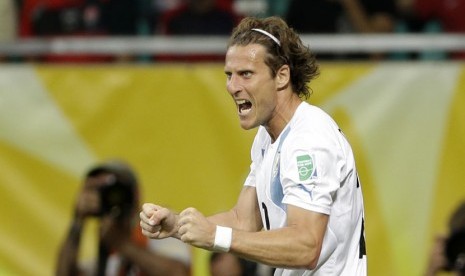 Legenda Villarreal dan timnas Uruguay, Diego Forlan.