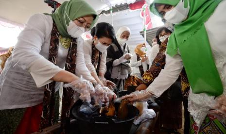 Diklat pengembangan Usaha Mikro, Kecil dan Menengah (UMKM) di Kawasan Geopark. 