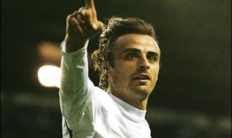 Dimitar Berbatov saat masih berseragam Spurs.