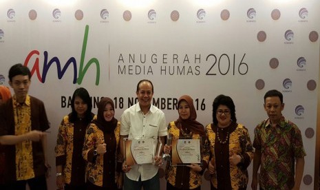 Dinas Komunikasi dan Informatika (Diskominfo) Kota Bandung berhasil menyabet dua penghargaan dalam Anugerah Media Humas 2016 yang diselenggarakan oleh Bakohumas dan Kementerian Komunikasi dan Informatika Republik Indonesia. 