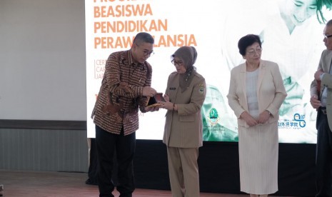 Dinas Pendidikan (Disdik) Jabar, menajalin kerja sama dengan Sentra Global Edukasi (SGE) Indonesia sebagai yayasan pendidikan Indonesia dan Jepang. 