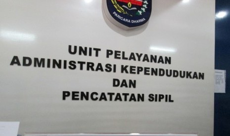 Dinas Pendudukan dan Catatan Sipil.