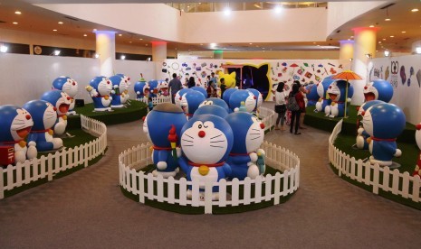 Diorama Doraemon di 100 Doraemon Secret Gadget