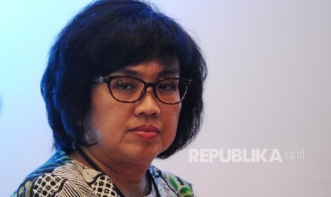 Dir Eksekutif Departemen Kebijakan Sistem Pembangunan Bank Indonesia Enny Panggabean berbicara saat Diskusi Rembuk Republik di Jakarta, Selasa (28\2). 