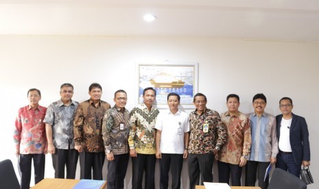 Direksi Holding Perkebunan Nusantara PTPN III (Persero).