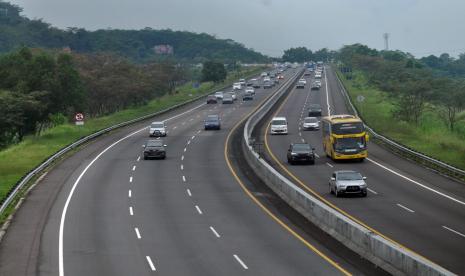 Ruas tol Semarang- Solo. 