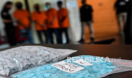 Bawa 944 Butir Ekstasi, Kurir Ini Diciduk di Depan PN Jakpus