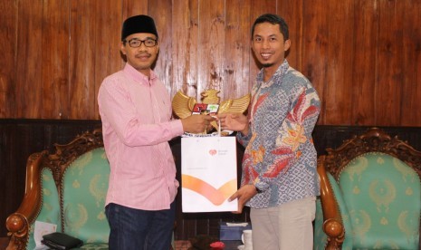 Direktur Desa Berdaya Rumah Zakat Noor Yahya Muhammad menemui bupati Temanggung.