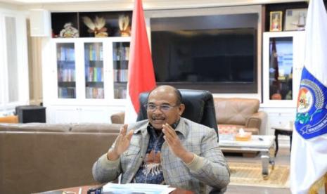  Semua Pihak Diimbau Tetap Siaga agar Pandemi Terus Terkendali. Foto: Direktur Jenderal (Dirjen) Bina Administrasi Kewilayahan (Adwil) Kemendagri Safrizal ZA