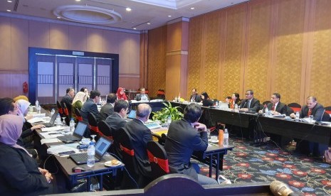 Direktur Jenderal Perhubungan Laut, R. Agus H. Purnomo memimpin delegasi Indonesia menghadiri Pertemuan Tahunan Revolving Fund Committee (RFC) ke-38 yang dihelat di Penang, Malaysia pada hari ini (7/8).