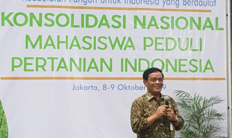 Direktur Jenderal Peternakan dan Kesehatan Hewan, I Ketut Diarmita saat menjadi Narasumber dalam Kegiatan Konsolidasi Nasional Mahasiswa Peduli Pertanian Indonesia di Gedung Auditorium D Kantor Pusat Kementan, Rabu (9/10).