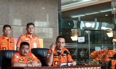 Direktur Kesiapsiagaan Basarnas, Didi Hamzar, saat memberikan keterangan di kantor Basarnas, Rabu (31/10).