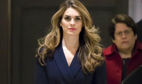 Direktur Komunikasi Gedung Putih Hope Hicks (29 tahun) mengundurkan diri, Rabu (28/2).