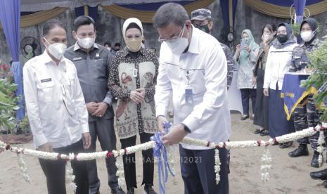 Direktur Operasi dan Produksi Pusri Filius Yuliandi sangat mendukung sinergi bersama Lanal dalam mendirikan Rumah Pintar.