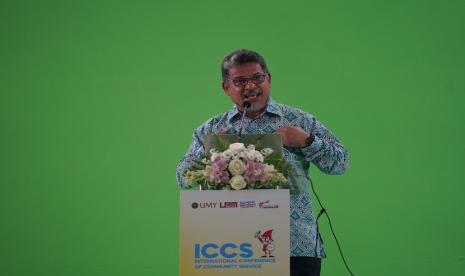 Direktur Riset, Teknologi, dan Pengabdian Kepada Masyarakat dari Kementerian Pendidikan dan Kebudayaan, Prof. Dr. Ir. M. Faiz Syuaib, M.Agr., dalam International Conference of Communities Services (ICCS) 2023 yang digelar di Universitas Muhammadiyah Yogyakarta (UMY) pada Kamis (22/6/23).