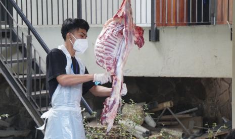 Direktur Rumah Amal Salman, Muhammad Kamal Muzakki, mengatakan, tahun ini lebih dari 1.300 domba, 62 sapi, dan 2 unta yang terhimpun.