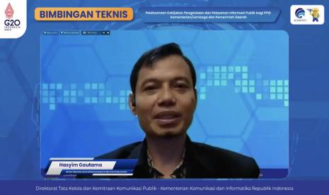 Direktur Tata Kelola dan Kemitraan Komunikasi Publik Ditjen IKP Kementerian Kominfo Hasyim Gautama saat webinar Bimbingan Teknik (Bimtek) Pelaksanaan Kebijakan Pengelolaan dan Pelayanan Informasi Publik bagi PPID di Kementerian/ Lembaga dan Pemerintah Daerah, Selasa (4/10/2022). 