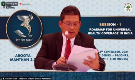 Direktur Utama BPJS Kesehatan, Ali Ghufron kembali tampil mewakili Indonesia menjadi salah satu panelis dalam webinar The 3rd Edition of Arogya Manthan dalam sesi “Roadmap for Universal Health Coverage (UHC) in India” yang diselenggarakan oleh National Health Authority India, Kamis (23/09). Pada kesempatan itu, Ghufron dipercaya Pemerintah India untuk membagikan perjalanan Program JKN-KIS untuk mencapai jaminan kesehatan semesta di Indonesia.