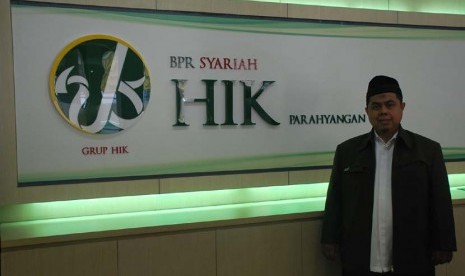 Direktur Utama BPRS HIK Parahyangan Toto Suharto.