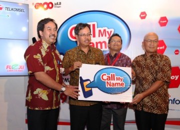 Direktur Utama Infomedia Nusantara Muhammad Awaluddin, Executive GM Telkom Flexi Mas’ud Hamid, VP Digital Music & Content Management Telkomsel Krish Pribadi, dan Direktur Mitra Global Komunikasi R. Mahmur Suriadireja meluncurkan inovasi layanan Call My Nam