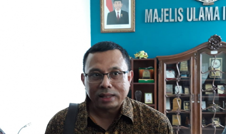 Direktur Utama PT Bio Farma, Rahman Rustam usai bertemu Kemenkes dan MUI di Kantor MUI Pusat, Jumat (3/8).