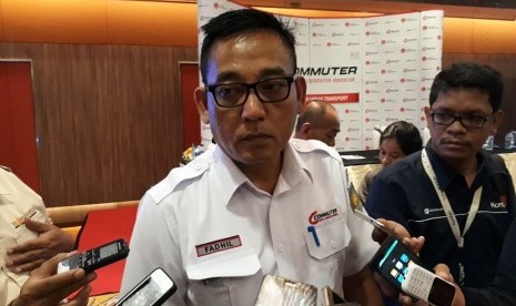 Direktur Utama PT Kereta Commuter Indonesia Muhammad Nurul Fadhila memberikan keterangan pers kepada wartawan mengenai kinerja 2017 di Hotel Borobudur, Jakarta, Kamis (4/1).