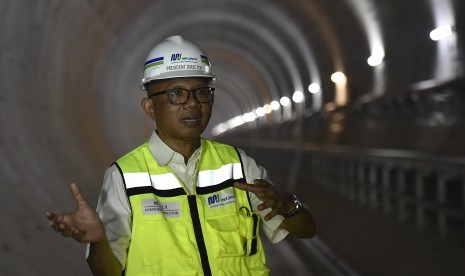 Direktur Utama PT Mass Rapid Transit Jakarta William P Sabandar