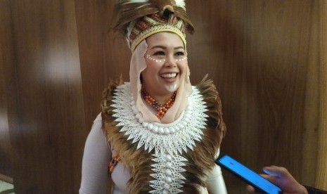 Direktur Wahid Foundation, Yenny Wahid usai menjadi pembicara di acara halal bihalal perhimpunan advokat Indonesia, di Pullman Hotel, Jakarta, Rabu (3/7).