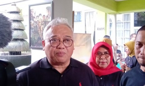 Kepala Badan Perencanaan dan Pengembangan Ketenagakerjaan, Bambang Satrio Lelono, mengungkap sekitar 88 persen perusahaan di Indonesia terdampak pandemi selama enam bulan terakhir pada umumnya dalam keadaan merugi. 