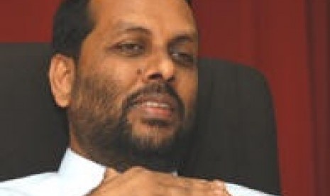 Sri Lanka's Disaster Management Minister Mahinda Amaraweera (File)