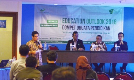 diskusi Education Outlook 2018 yang diselenggarakan oleh Dompet Dhuafa Pendidikan di Meeting Room IBIS Budget Menteng pada Rabu 20 Desember 2017.  