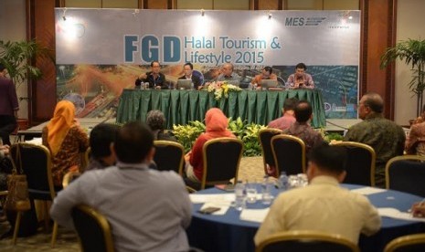 Diskusi Halal Tourism di JCC Senayan, Selasa (12/5)