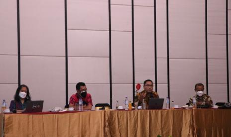 Diskusi Konsolidasi Demokrasi dan Penguatan Ideologi Pancasila yang digelar Fisipol UGM dan MPR RI di Ballroom Novotel Suites, Kamis (30/12). 