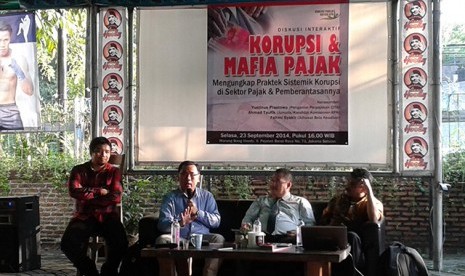 Diskusi Korupsi dan Mafia Pajak