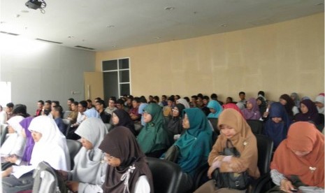 Ramainya peserta yang hadir pada Diskusi Publik 