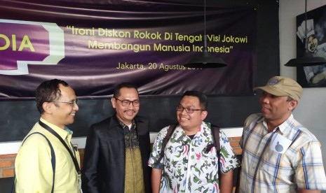 Diskusi tentang rokok