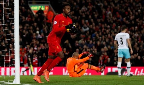 Divock Origi setelah menjebol gawang West Ham United.