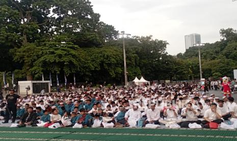 Doa Bersama untuk Garuda yang digelar di Ringroad Gelora Bung Karno pada Jumat (28/2/2025) pukul 17.00 hingga selesai.