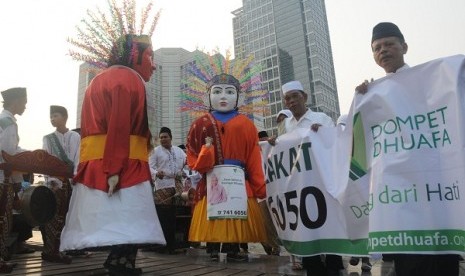 Dompet Dhuafa held a campaign on charity awareness in Jakarta. (illustration)  