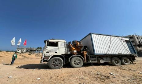 Dompet Dhuafa kembali mengirimkan bantuan kemanusiaan untuk warga Palestina dalam bentuk pendirian Medical Point atau rumah sakit darurat. 