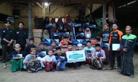 Dompet Dhuafa Lampung melakukan respon bencana kebakaran di Pondok Pesantren Darul Mubtadi’in, Desa Sumanda, Kecamatan Pugung, Kabupaten Tanggamus, 70 KM dari pusat Kota Bandar Lampung pada Selasa kemarin, (11/09/20222).