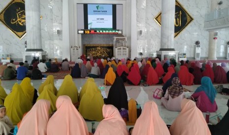 Dompet Dhuafa Sulsel menggelar Seminar Tahsin Forum Halaqah Qur’an, Sabtu (15/02).