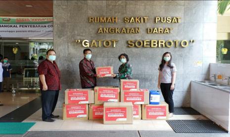 Donasi tersebut disalurkan ke sejumlah Rumah Sakit di daerah Bekasi dan Jakarta, yaitu RSUD Kota Bekasi, RSUD Kabupaten Bekasi, RSPAD Gatot Soebroto, RS Husada, RSUD Tugu Koja, dan RS Persahabatan. 