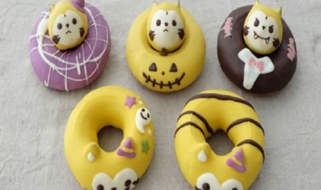 Donat rakun edisi Halloween