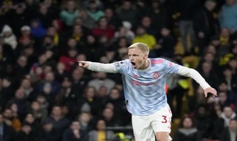 Gelandang Manchester United Donny van de Beek akan tampil membela timnya melawan Young Boys pada laga terakhir Grup F Liga Champions. 